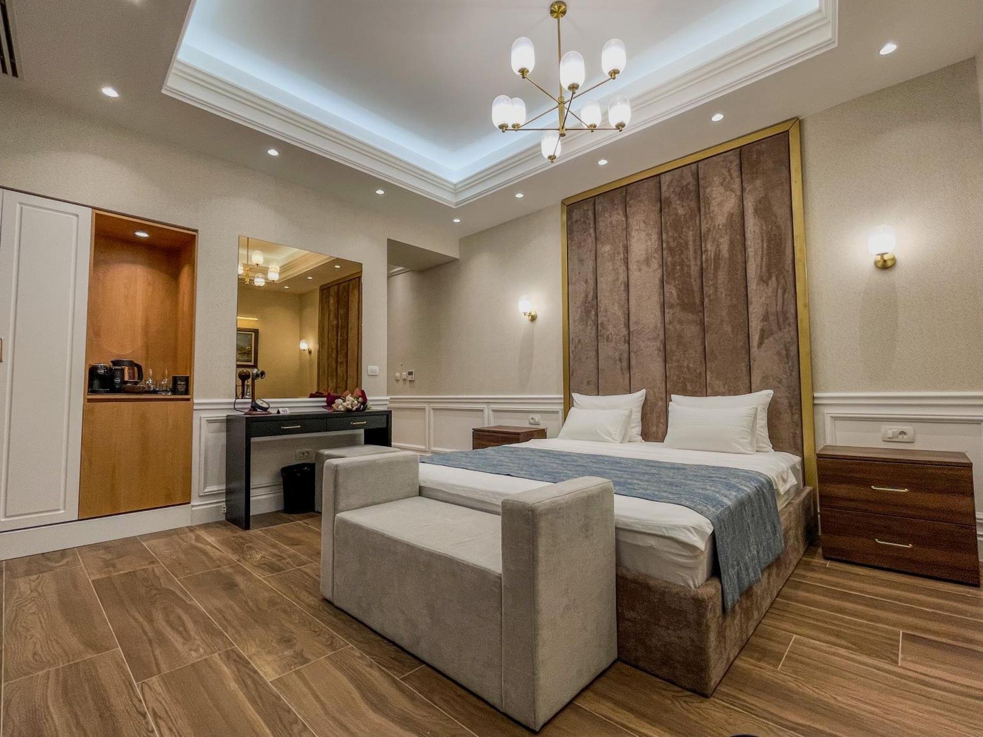 Hive Luxury Suites By Mn Property Kotor Exterior foto
